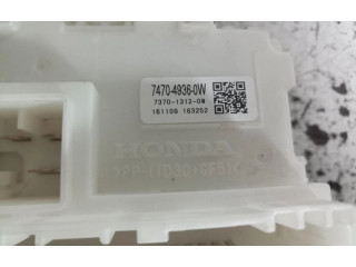 Блок предохранителей 74704936B   Honda Jazz    