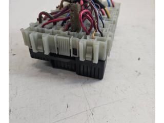 Блок предохранителей    Volvo V70    