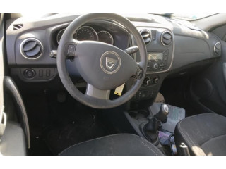 Модуль управления BSM 243809584R   Dacia Sandero    