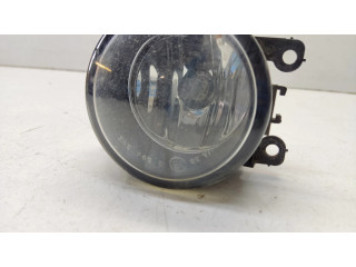 Передняя противотуманная фара