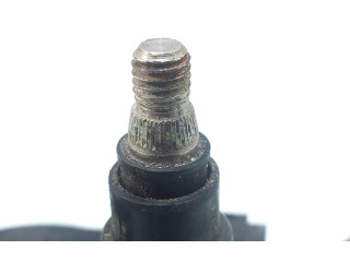 Моторчик заднего дворника 30663891    Volvo V70