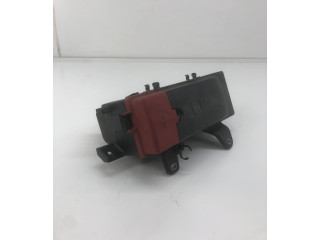   Pojistková skříňka GX7314A076AA   Jaguar F-Pace 2018