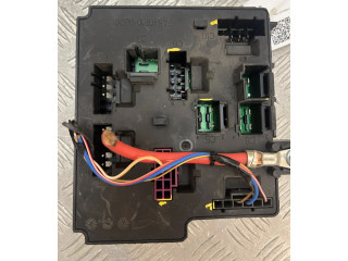 Блок предохранителей 31473570   Volvo XC90    