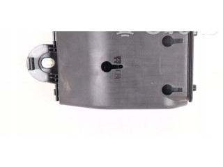 Блок предохранителей 32209198 Volvo XC90