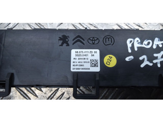 Блок управления кондиционера воздуха / климата/ печки (в салоне) 98075413ZD   Toyota Proace
