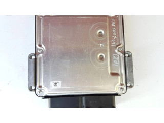 Блок управления двигателя 0281031204, 1039S77449   Fiat 500X