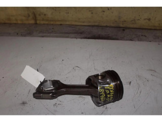  Поршень с шатуном 940B4000   Jeep Renegade  