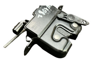 Замок багажника 905037373R, 40707205 Dacia Sandero 2008 - 2012 года