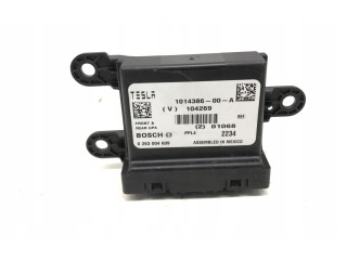 Блок управления 1014386   Tesla Model S