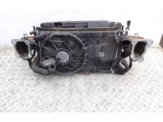 Комплект радиатора    Volvo  C30  2007 - 2010 года