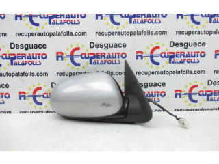 Zpětné zrcátko  Nissan Maxima     