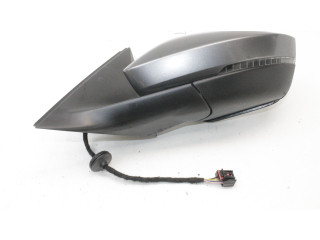 Зеркало электрическое Skoda Kamiq 2019 - года