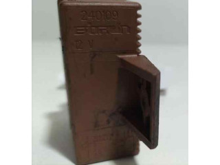 Блок предохранителей 240109, 80223   Citroen Xantia    