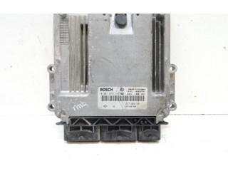 Блок управления двигателя 237102720R Dacia Dokker