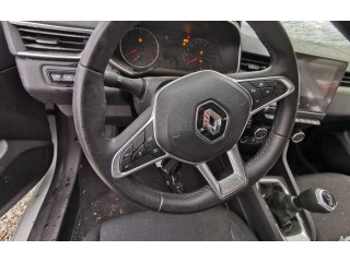 Подушка безопасности водителя 985707003R   Renault Clio V