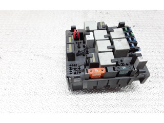 Блок предохранителей 5246582 Saab 9-5