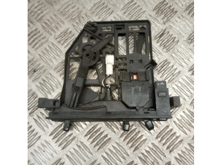 Блок управления климат-контролем    Nissan Serena