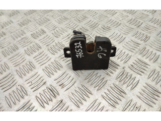 Zámek zadních dveří 2K0827505J Volkswagen Caddy 2013