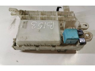 Pojistková skříňka Mm719, PPT30 Toyota Hilux (AN10, AN20, AN30) 2006