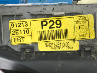 Pojistková skříňka 912132E110, 91213-2E110 Hyundai Tucson JM 2004