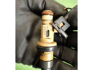 Топливная рампа 9186836   Volvo S80  