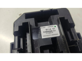 Pojistková skříňka 9389068 BMW 4 F36 Gran coupe 2016