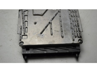 Блок управления двигателя 30637733A, 1039S00000   Volvo V70