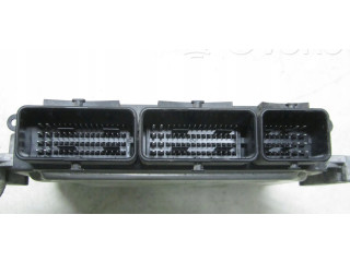 Řídící jednotka 0281033885   Nissan X-Trail T32 2014