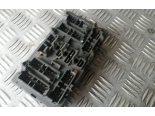 Блок предохранителей 9450582180   Peugeot 406    