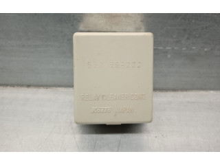 Блок предохранителей 88018SA000 Subaru Forester SG