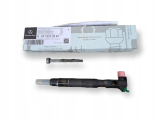 Vstřikovač A6510703287 Mercedes-Benz C W205