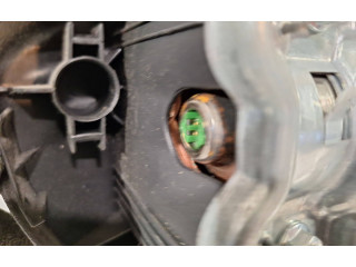 Подушка безопасности водителя    Renault Clio III