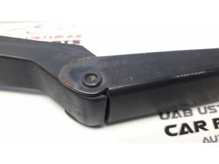 Ножка стеклоочистителей лобового стекла