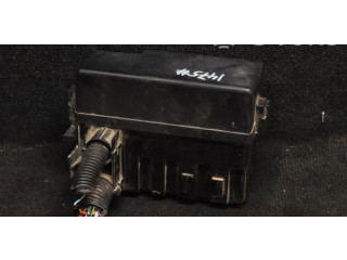 Pojistková skříňka 63564138 Nissan NP300 2006