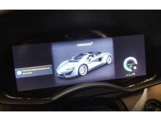 Přístrojová deska McLaren 570S 2018 13MA012CP03