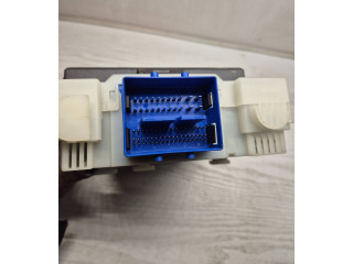   Pojistková skříňka 7G9T14C256FA, 30765624AE   Volvo XC70 2008