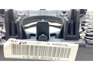 Подушка безопасности водителя 96639597XT01, CA351450XT Peugeot Partner