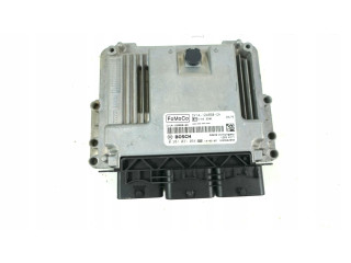 Блок управления двигателем Блок управления 0281031054   Ford B-MAX