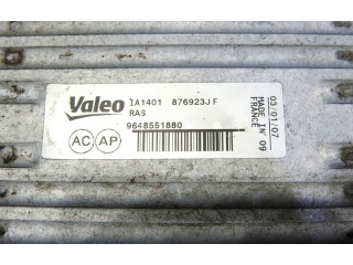 Интеркулер 9648551880 Citroen C4 I 1.6