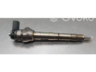 Vstřikovač 04L130277AC, 0445110469 Skoda Octavia Mk3 (5E) CRM