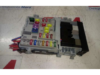   Pojistková skříňka 13222786, 13222786   Opel Zafira C 2015