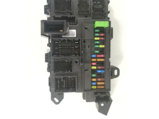 Блок предохранителей MU5T-15604-KABH, MU5T-15604   Ford F150    