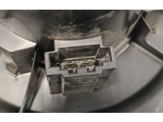 Вентилятор печки    6Q1820015C   Skoda Fabia Mk1 (6Y)