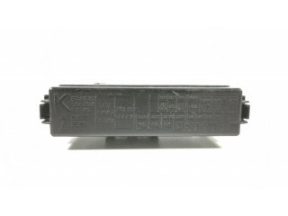 Pojistková skříňka CD300 Nissan 350Z 2004