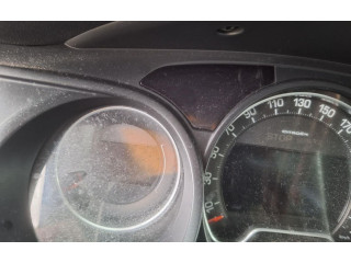 Přístrojová deska  Citroen Berlingo 2010   
