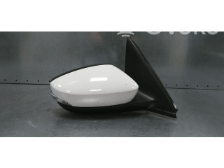 Зеркало электрическое        Skoda Fabia Mk3 (NJ)  2015 - 2021 года   