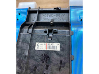 Přístrojová deska Toyota Prius (XW20) 2003 8380047311A, 8214247040