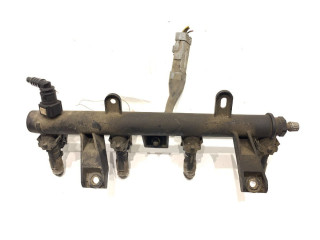 Топливная рампа 9655833580 Citroen C2