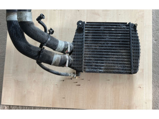 Радиатор интеркулера 670039135, 670109554 Maserati Levante