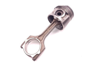 Поршень с шатуном N22A1 N22A1 Honda FR-V